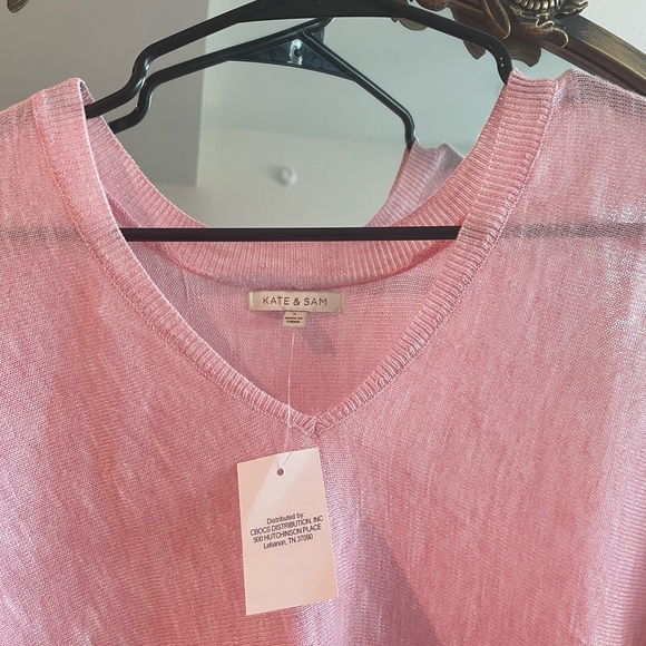 Kate & Sam lightweight heathered pink oversized v neck sweater. Size S. NWT - Picture 3 of 7